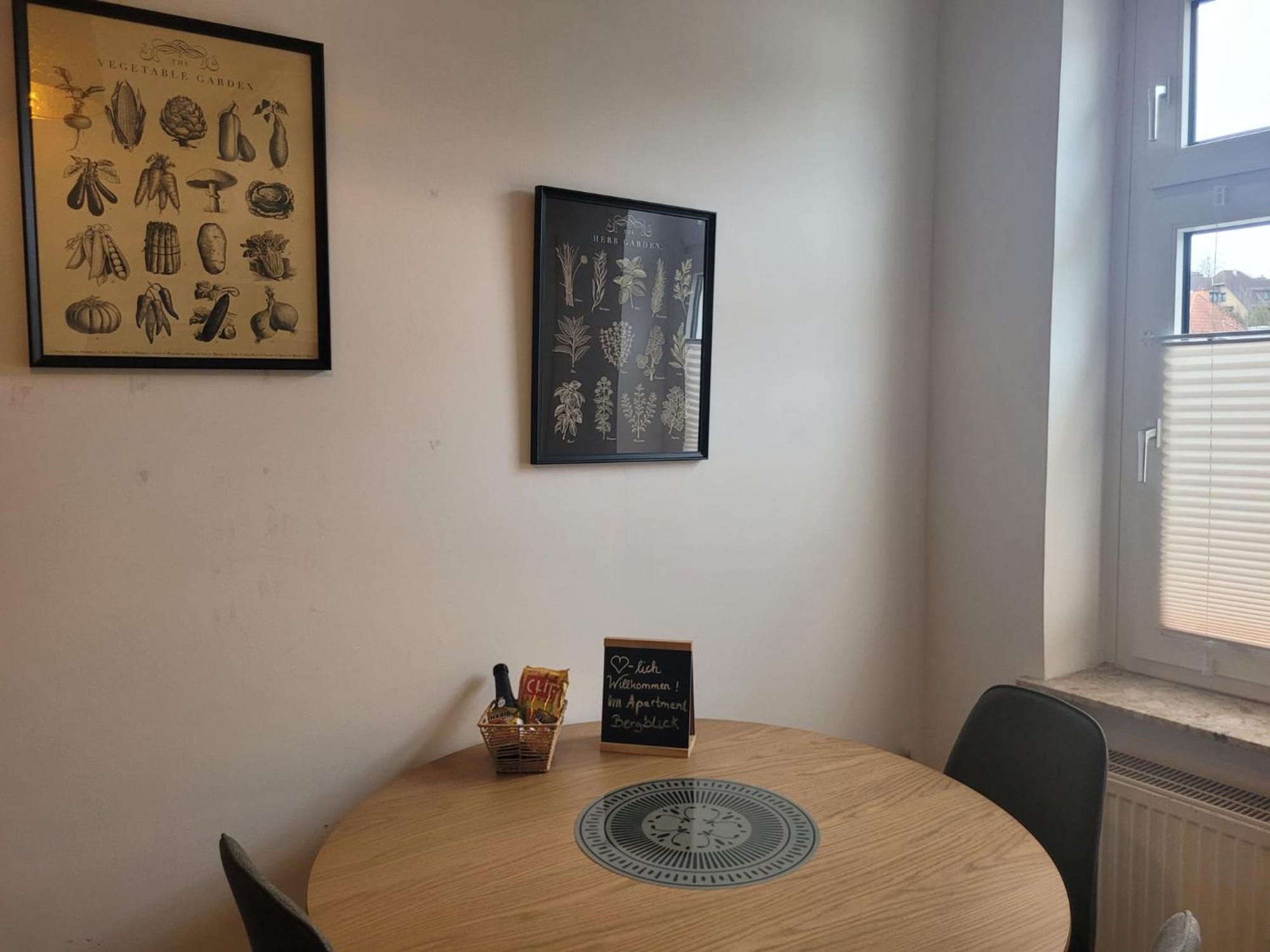 Stay Apartment Bergblick 4 Personen Parkplatz Zentral Bad Pyrmont Zewnętrze zdjęcie